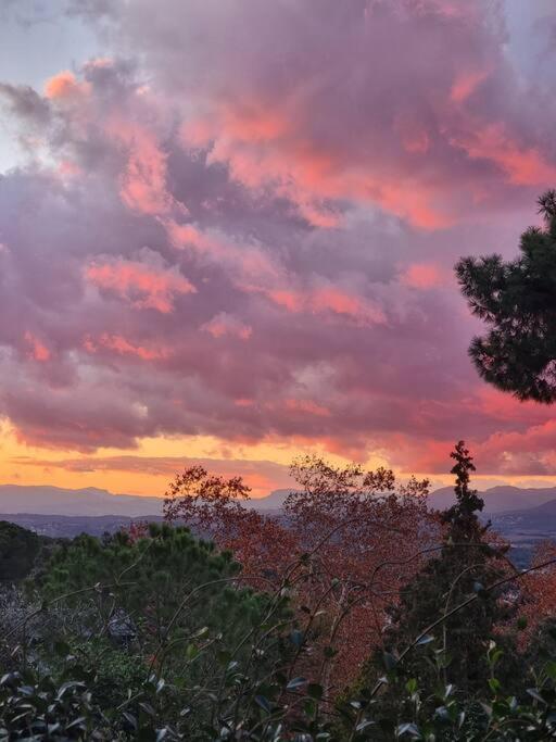 L'amagatall Del Montnegre Chalet *