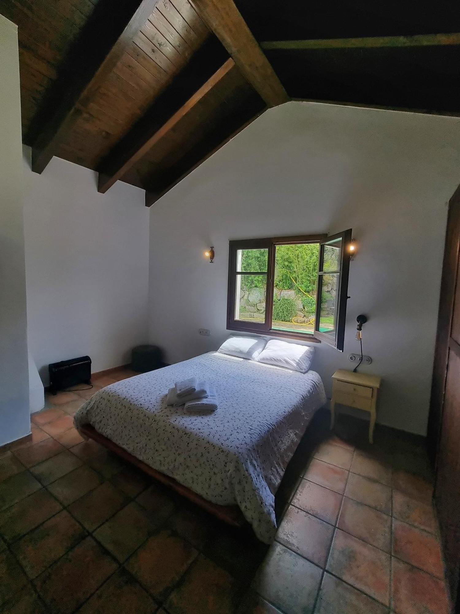 L'amagatall Del Montnegre Chalet